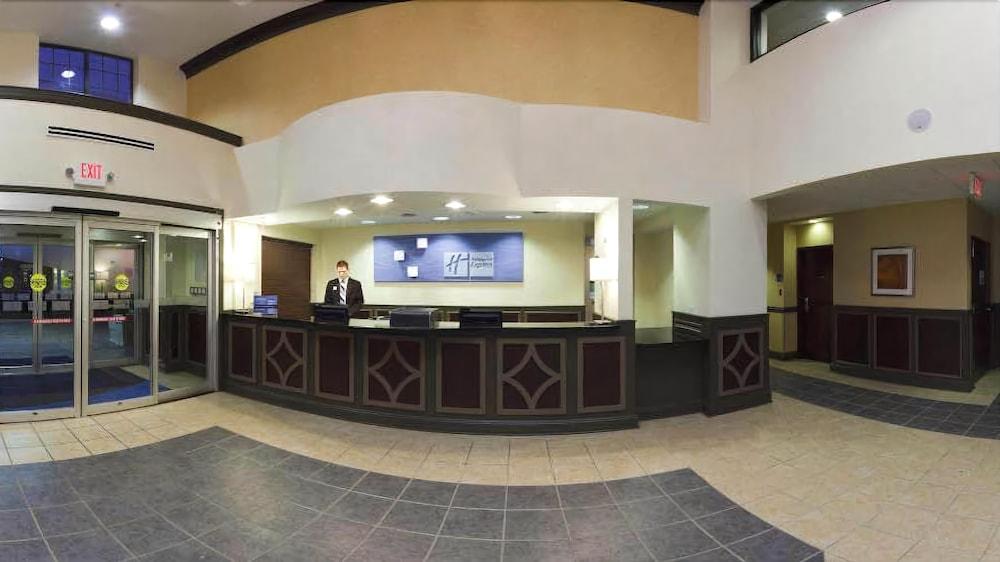 Holiday Inn Express & Suites Indianapolis - East By Ihg Extérieur photo