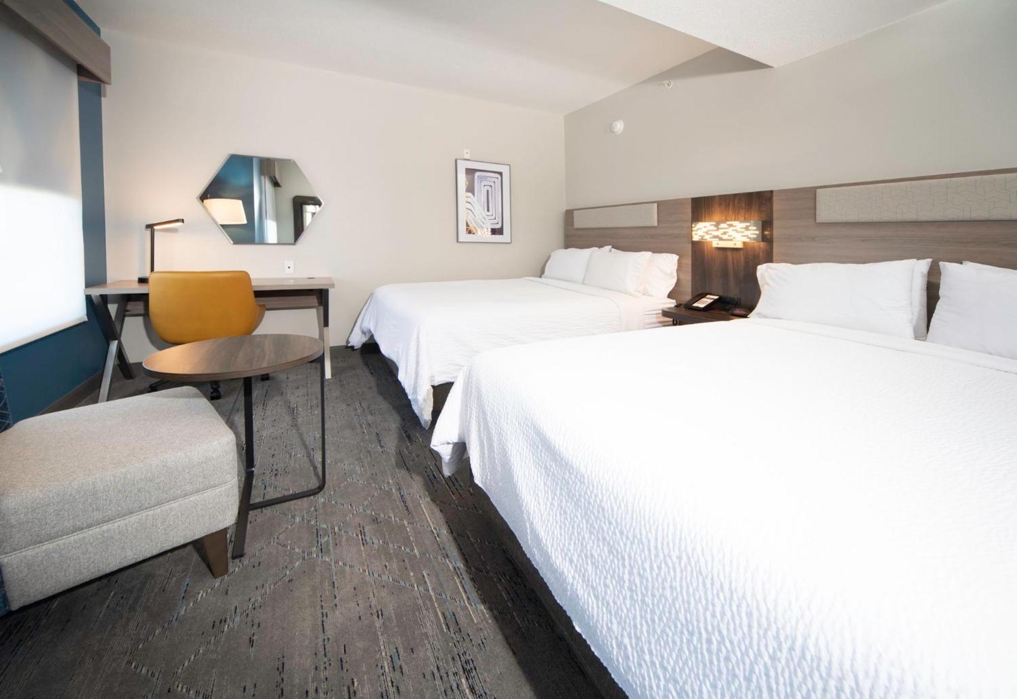 Holiday Inn Express & Suites Indianapolis - East By Ihg Extérieur photo