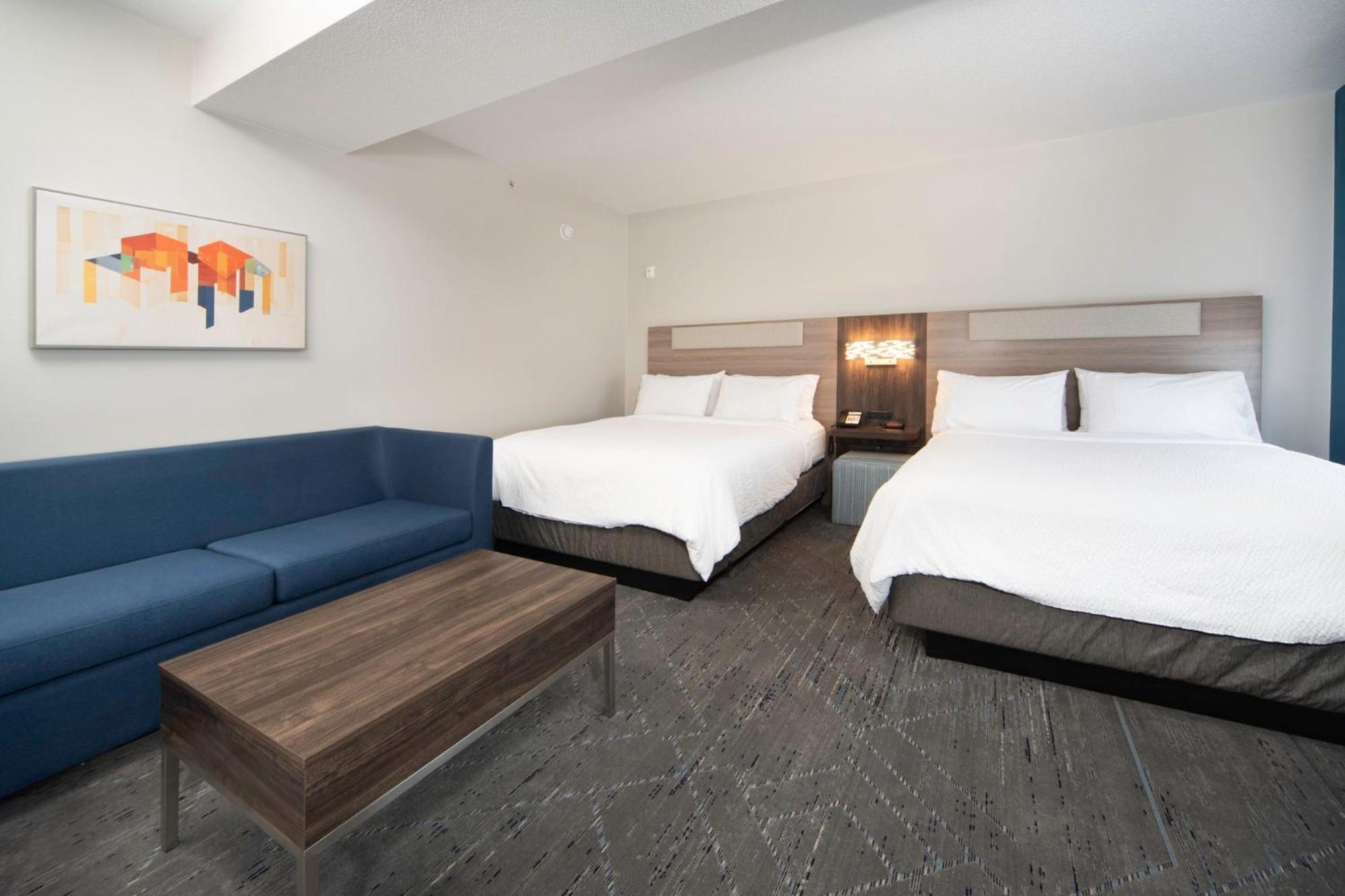 Holiday Inn Express & Suites Indianapolis - East By Ihg Extérieur photo